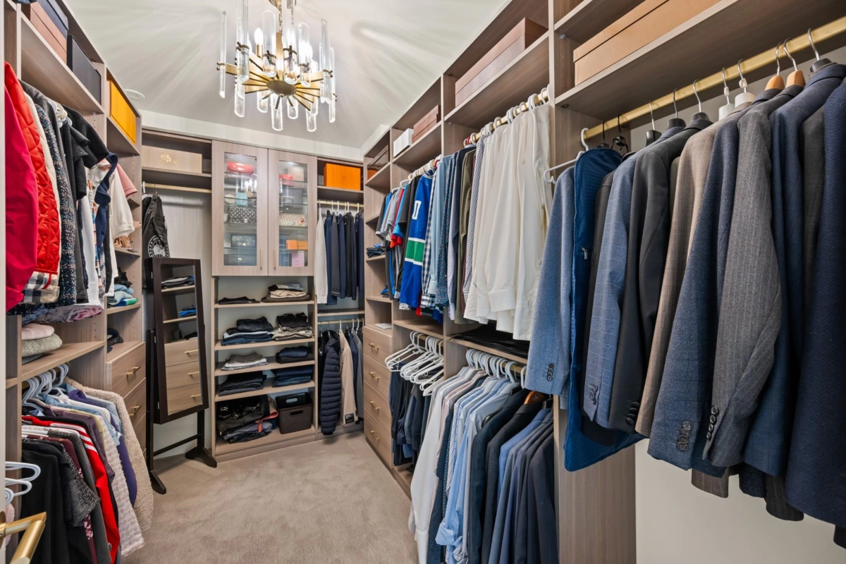 Front Yard Photo of 3838 W 50th Avenue, Vancouver, BC