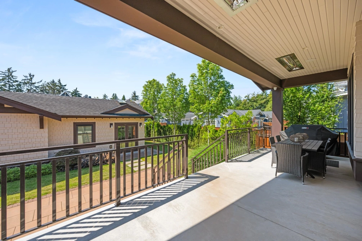 Hot Tub / Spa Photo of 3838 W 50th Avenue, Vancouver, BC