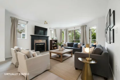 205 5565 Inman Avenue, Burnaby, BC, Burnaby — Apartment/Condo for sale