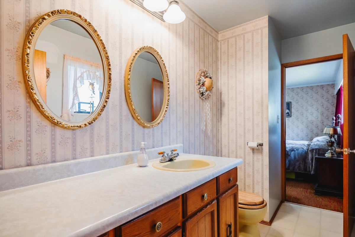 Garden / Landscaping Photo of 21190 Glenwood Avenue, Maple Ridge, BC