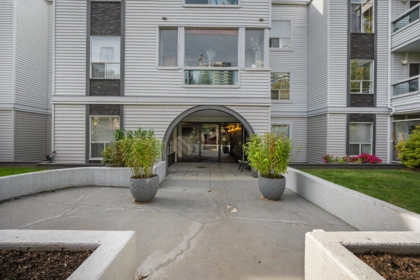 103 1473 Blackwood Street, White Rock, BC, White Rock — Apartment/Condo for sale