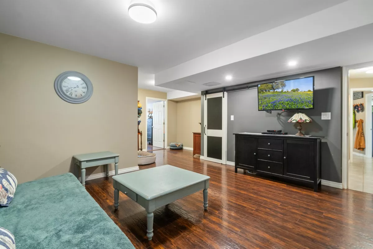 Basement Recreation Room Photo of 45995 Bridle Ridge Crescent, Chilliwack, BC