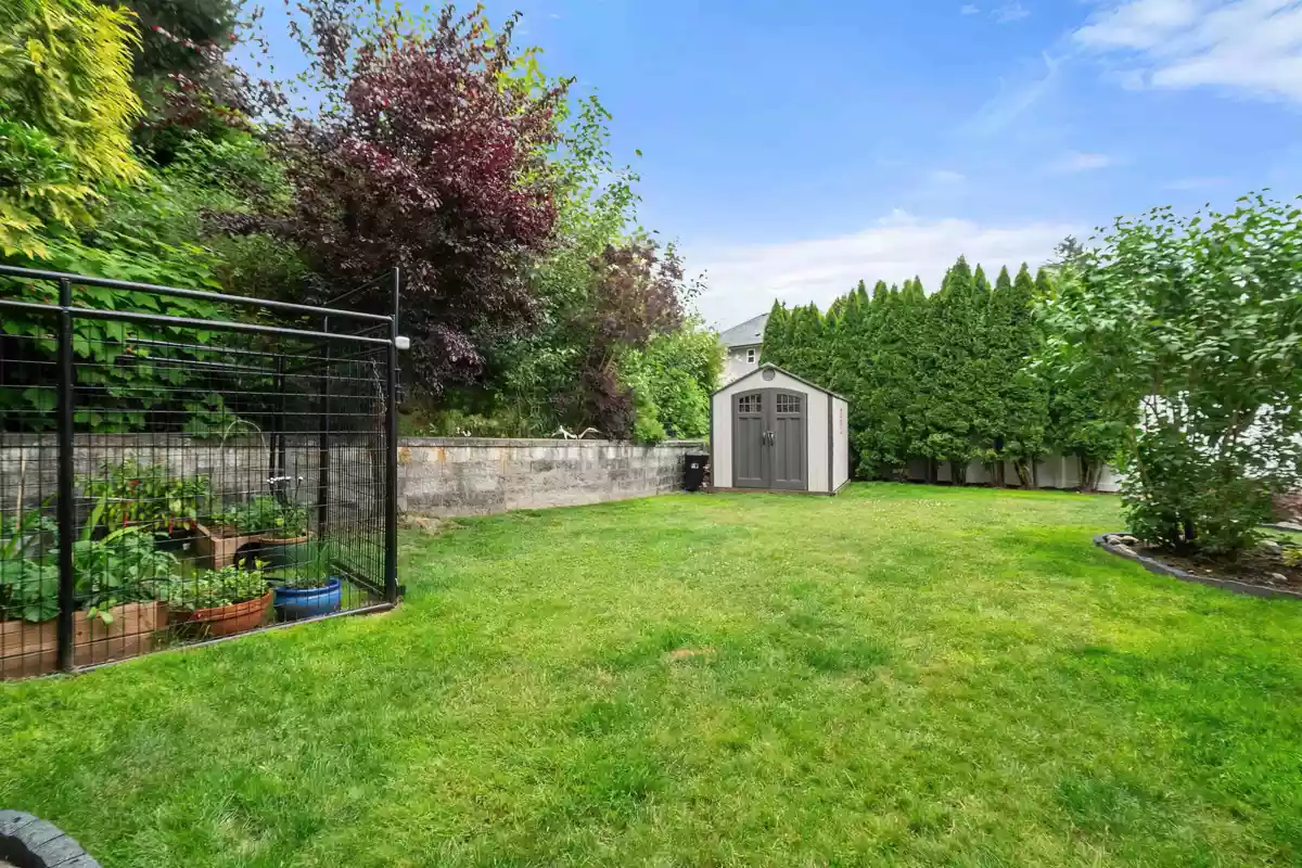 Garden / Landscaping Photo of 45995 Bridle Ridge Crescent, Chilliwack, BC