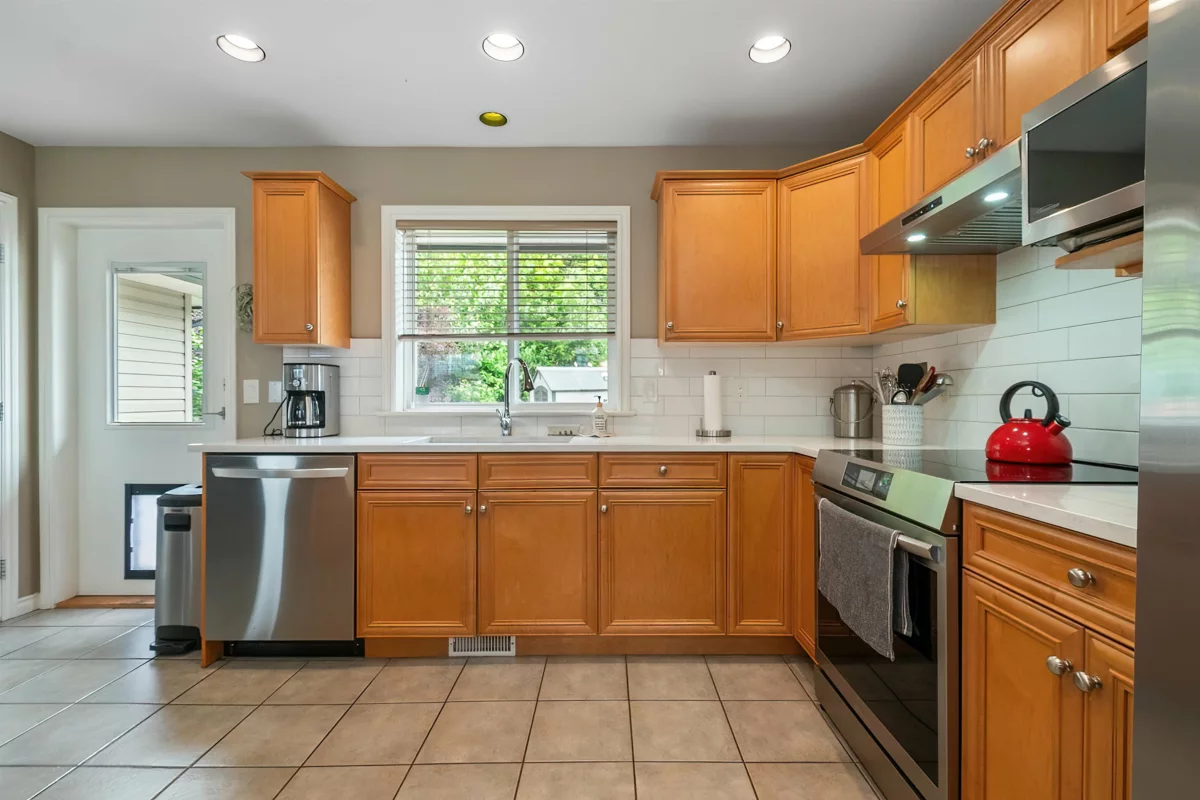 Primary Bedroom Photo of 45995 Bridle Ridge Crescent, Chilliwack, BC