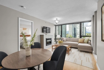 1608 4178 Dawson Street, Burnaby, BC, Burnaby — Apartment/Condo for sale