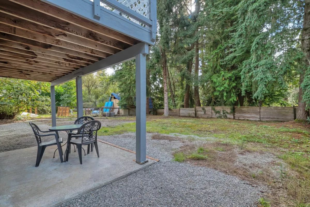 Family Room Photo of 1067 Fircrest Road, Gibsons, BC