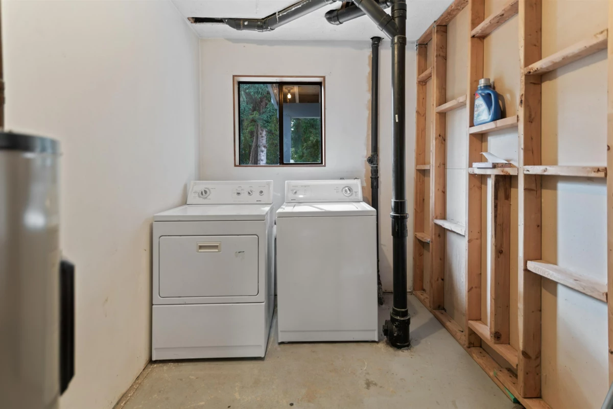 Front Yard Photo of 1067 Fircrest Road, Gibsons, BC