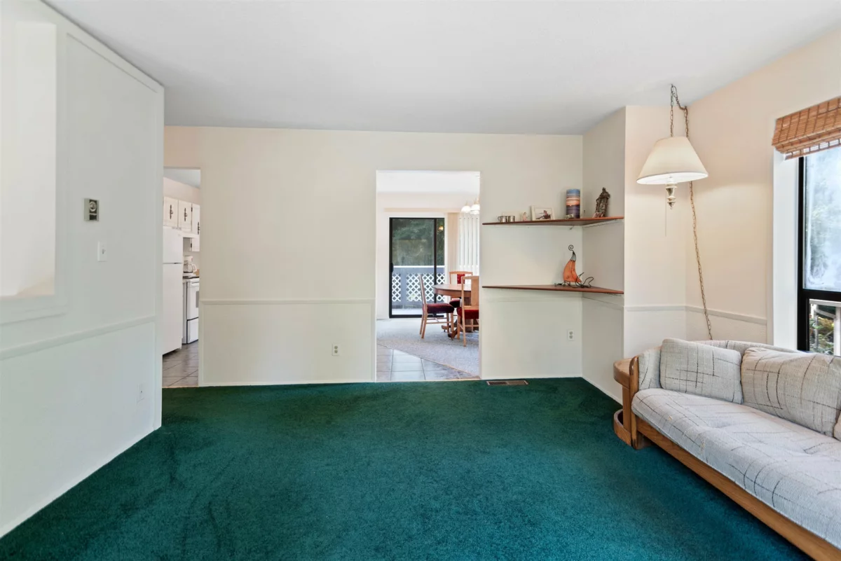 Primary Bathroom Photo of 1067 Fircrest Road, Gibsons, BC