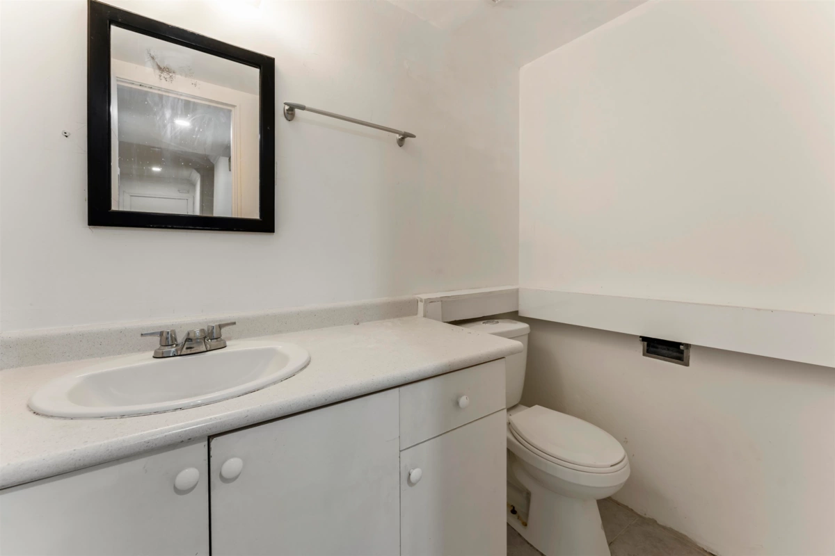 Bedroom 3 Photo of 87 14135 104 Avenue, Surrey, BC