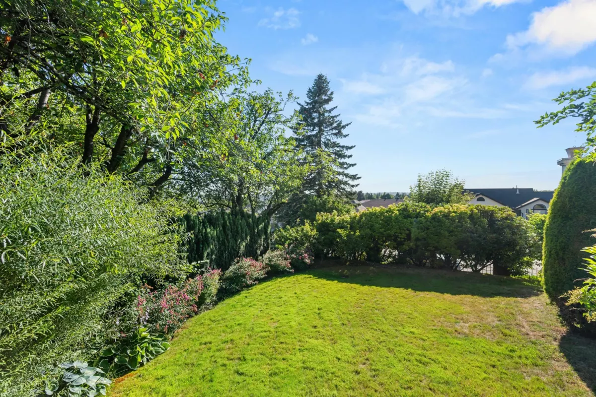 Hot Tub / Spa Photo of 39 31450 Spur Avenue, Abbotsford, BC