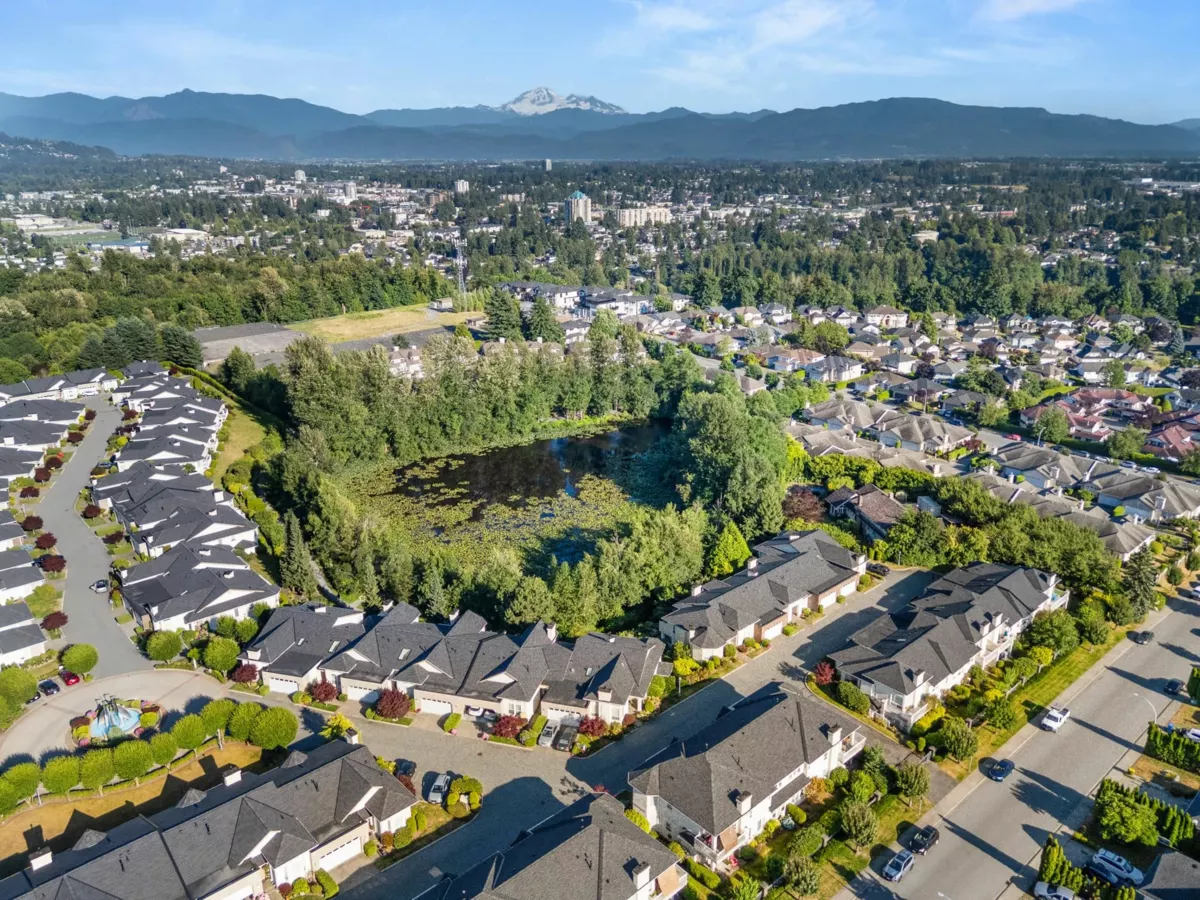 Playground / Recreational Area Near 39 31450 Spur Avenue, Abbotsford, BC