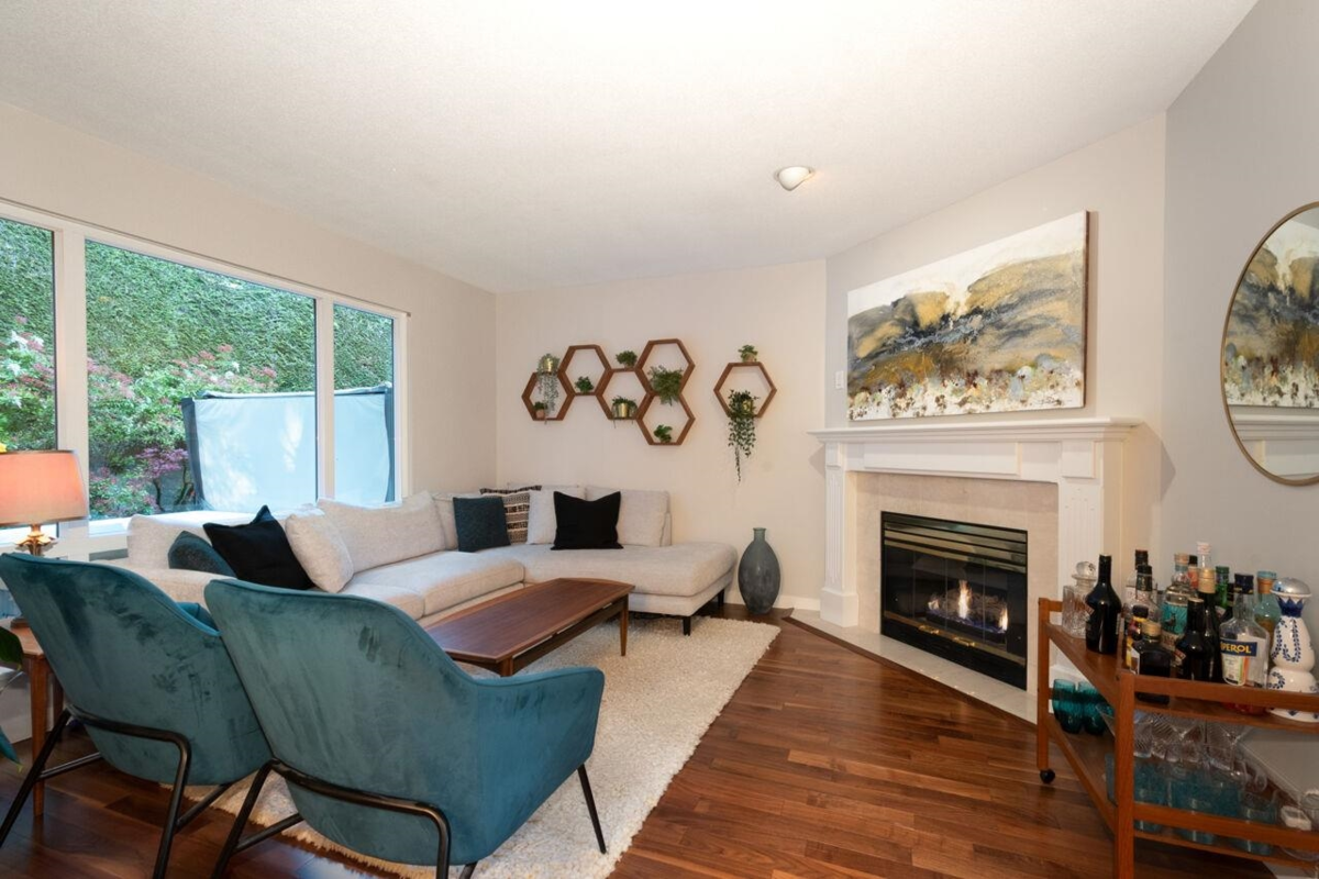 Bedroom 3 Photo of 1 181 Ravine Drive, Port Moody, BC