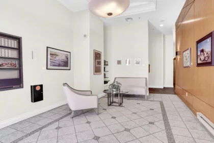 403 2580 Tolmie Street, Vancouver, BC, Vancouver — Apartment/Condo for sale