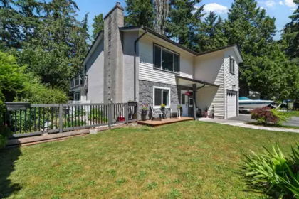 63777 Beech Avenue, Hope, BC, Hope — Single Family Residence for sale