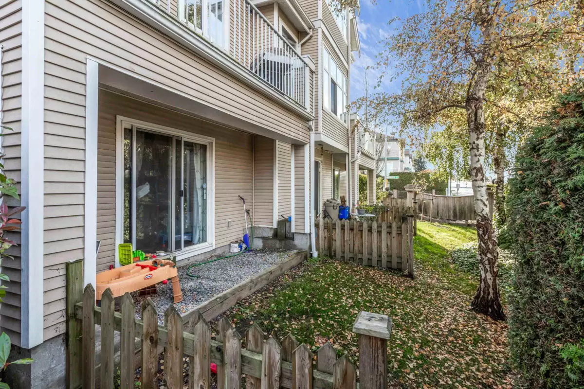Hallway Photo of 83 22888 Windsor Court, Richmond, BC