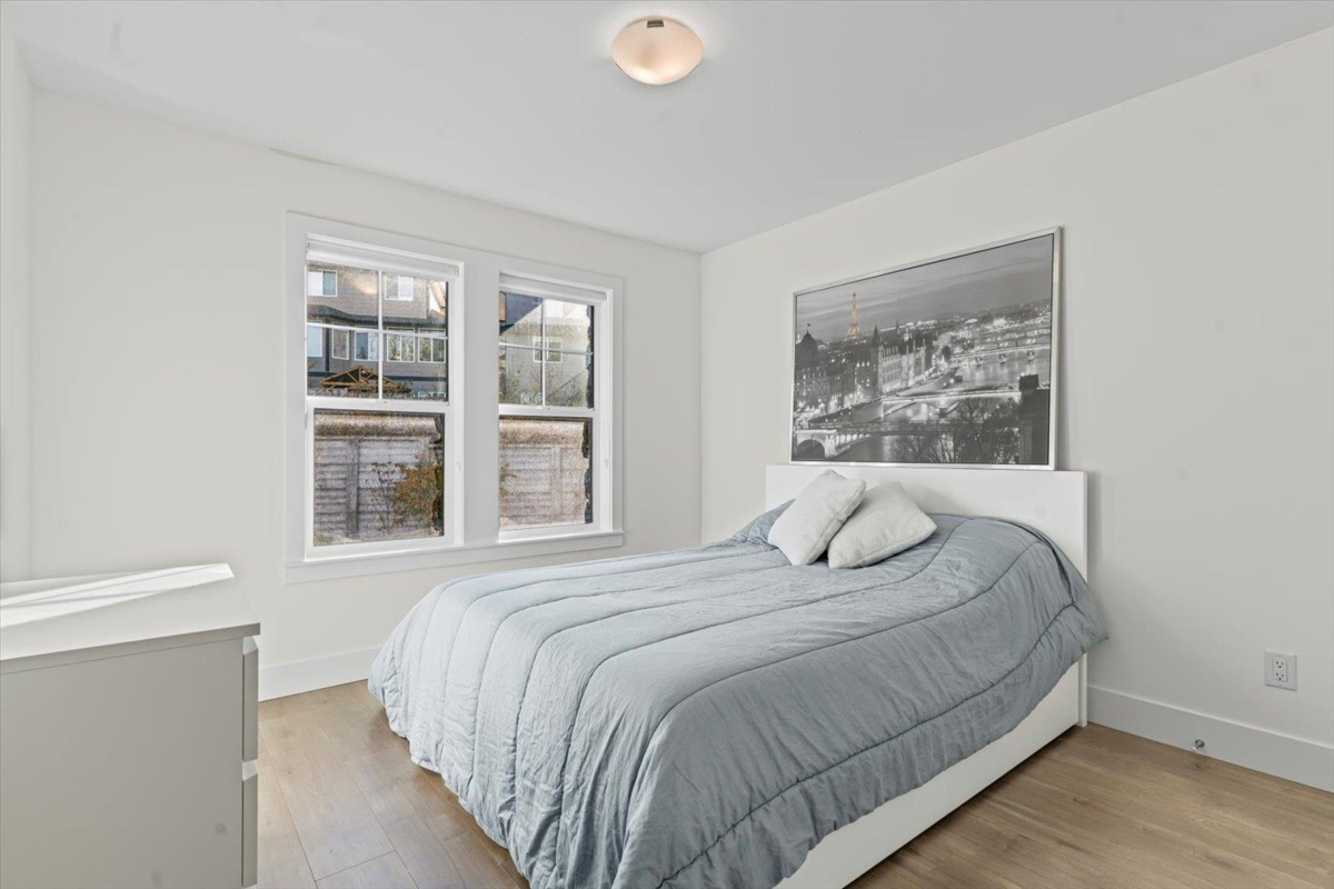 Entry Foyer Photo of 22 47203 Vista Place, Chilliwack, BC