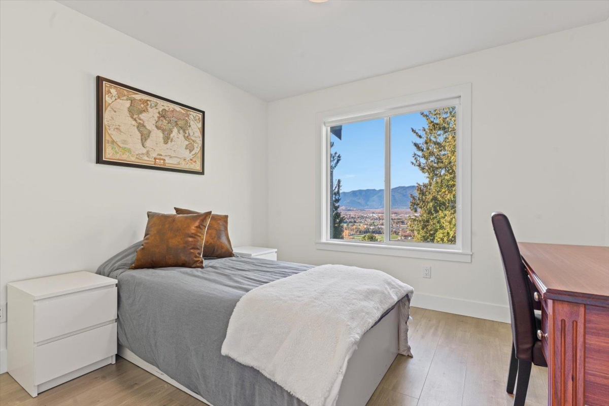Laundry Room Photo of 22 47203 Vista Place, Chilliwack, BC