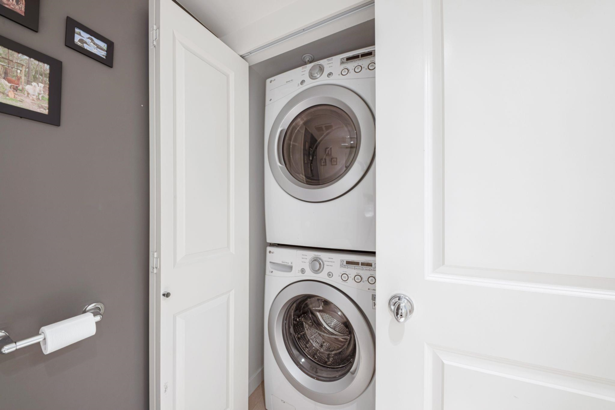 Entry Foyer Photo of 79 8438 207a Street, Langley, BC