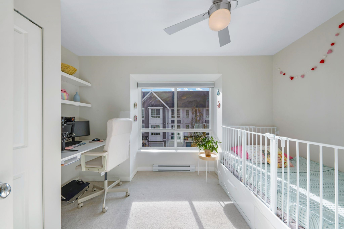 Powder Room Photo of 79 8438 207a Street, Langley, BC