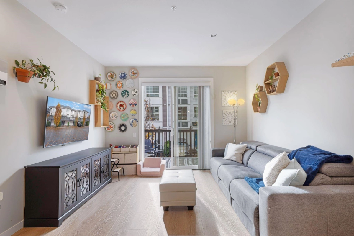 Primary Bathroom Photo of 79 8438 207a Street, Langley, BC