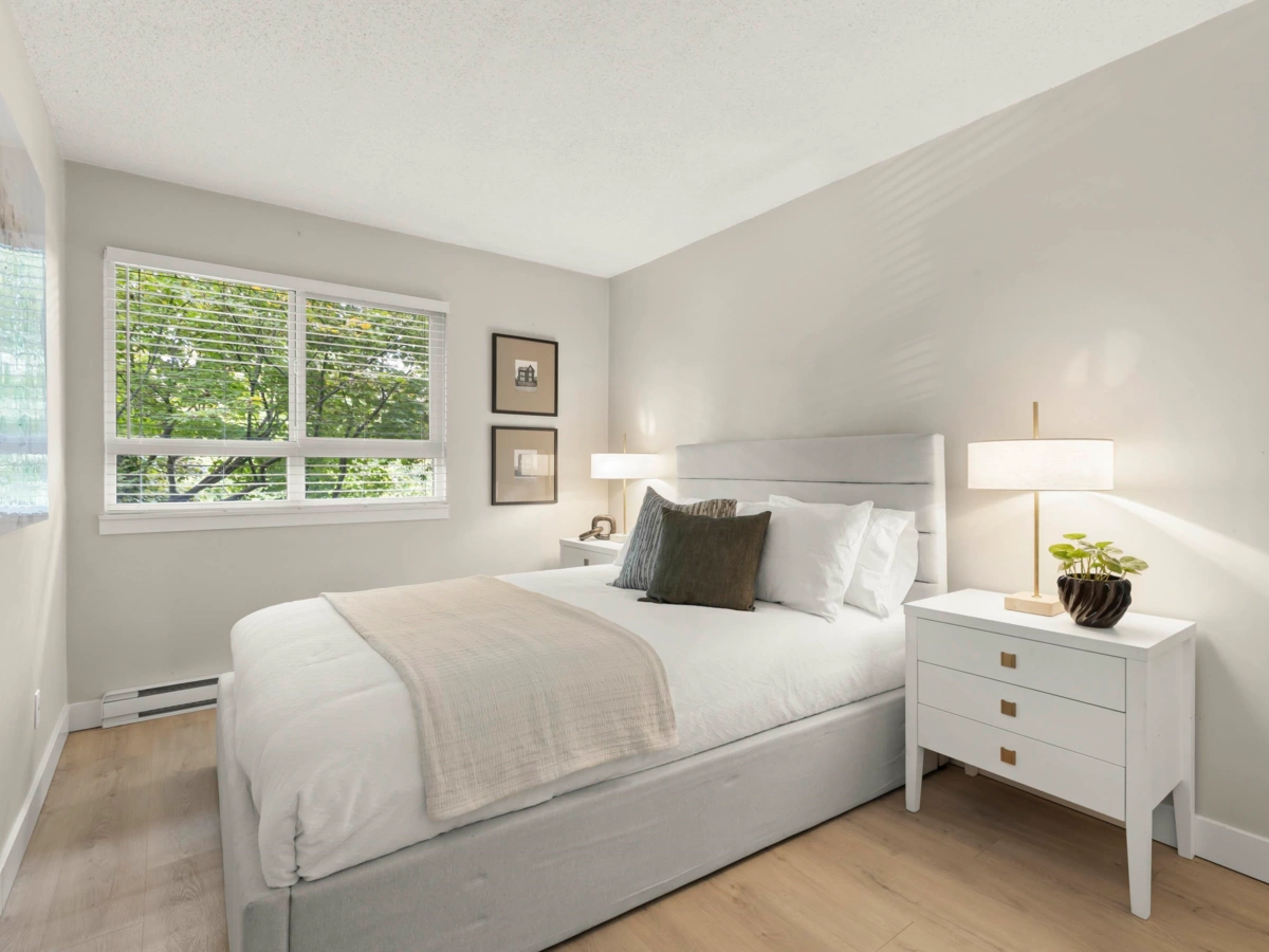 Basement Recreation Room Photo of 216 1990 W 6th Avenue, Vancouver, BC