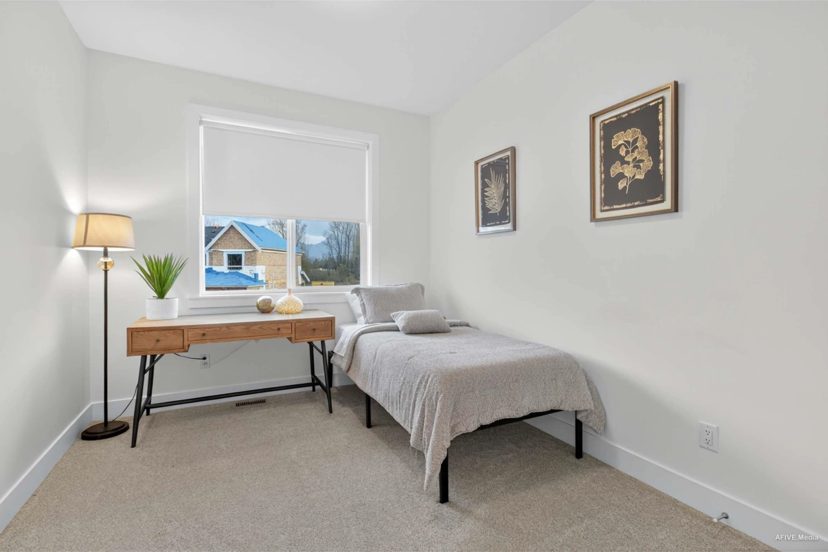 Basement Recreation Room Photo of 17 8200 Foxfern Road, Chilliwack, BC