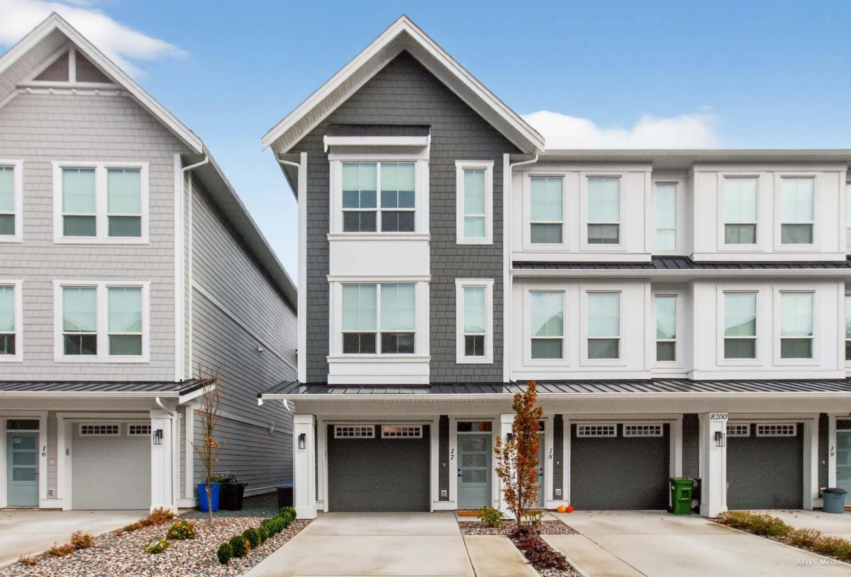Living Room Photo of 17 8200 Foxfern Road, Chilliwack, BC