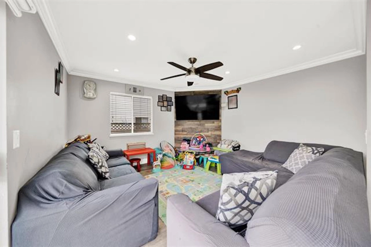 Bedroom 3 Photo of 7478 123 Street, Surrey, BC