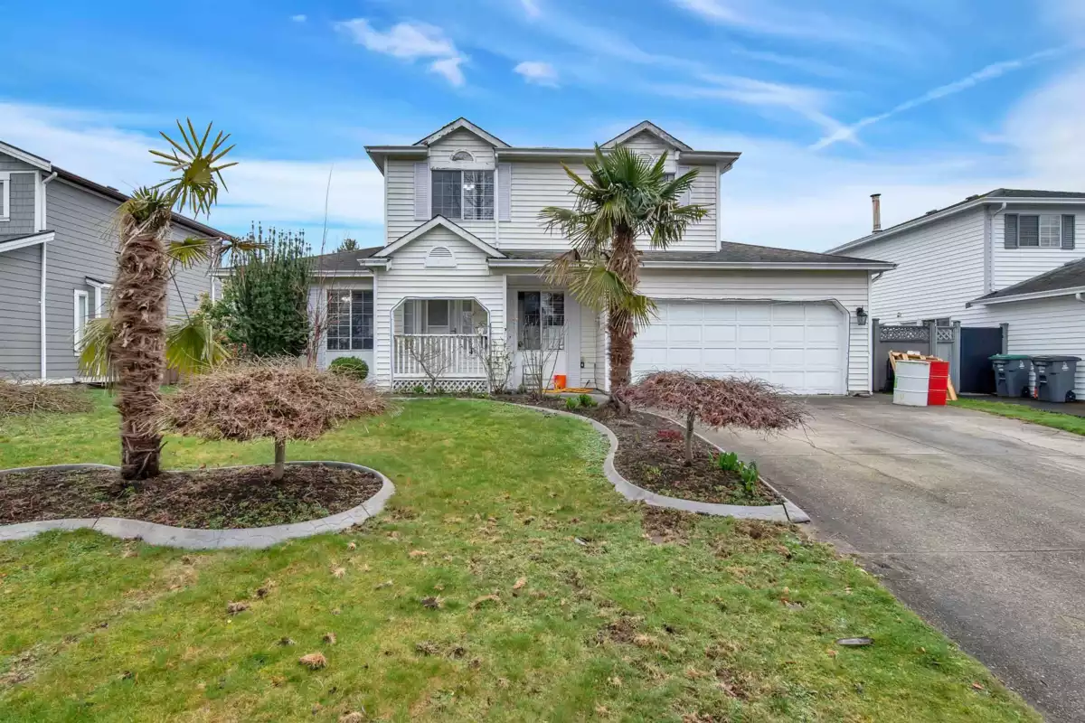 Exterior Front Photo of 7478 123 Street, Surrey, BC