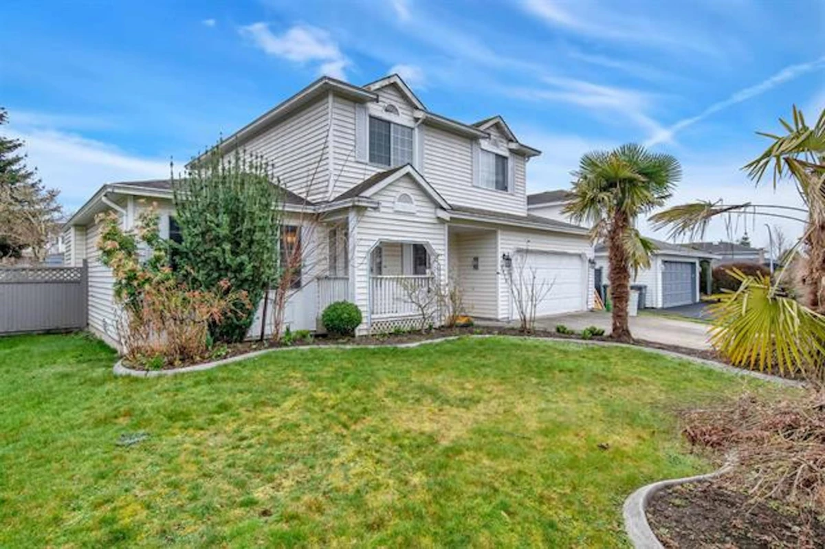 Exterior Rear Photo of 7478 123 Street, Surrey, BC