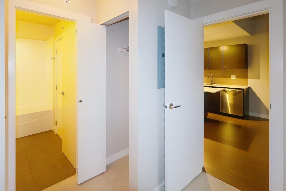 Office / Den Photo of 417 13740 75a Avenue, Surrey, BC