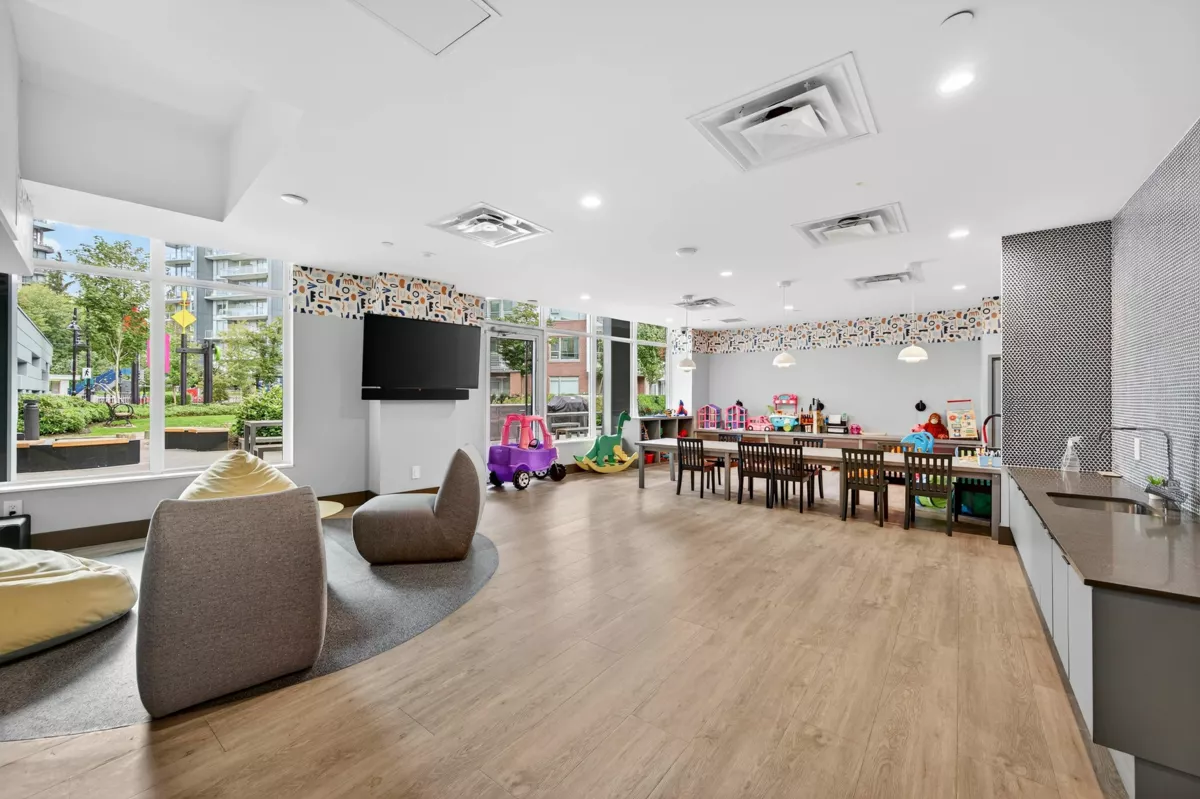 Garden / Landscaping Photo of 1804 308 Morrissey Road, Port Moody, BC