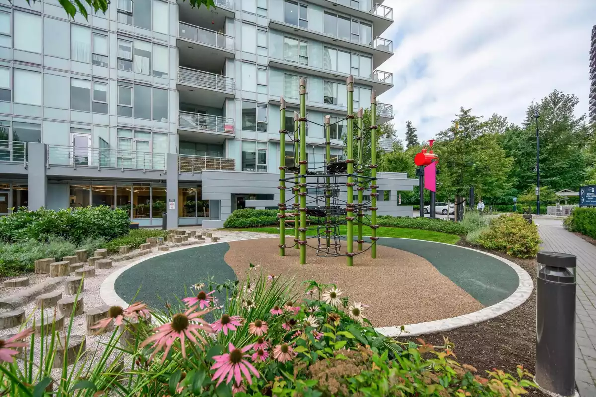 Outdoor Kitchen Photo of 1804 308 Morrissey Road, Port Moody, BC
