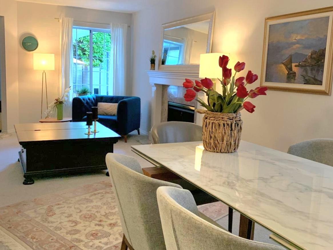 Kitchen Photo of 1935 Westview Drive, North Vancouver, BC