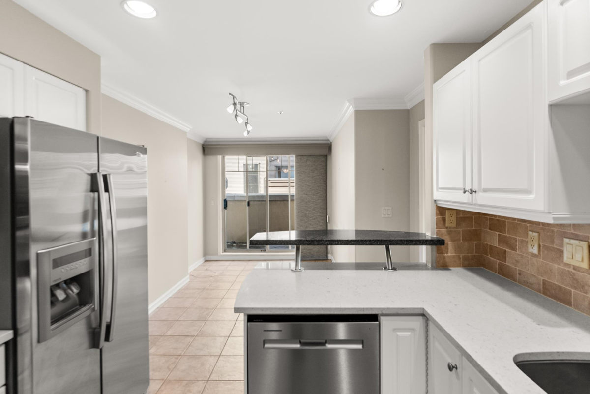 Breakfast Nook Photo of B206 1248 Hunter Road, Delta, BC