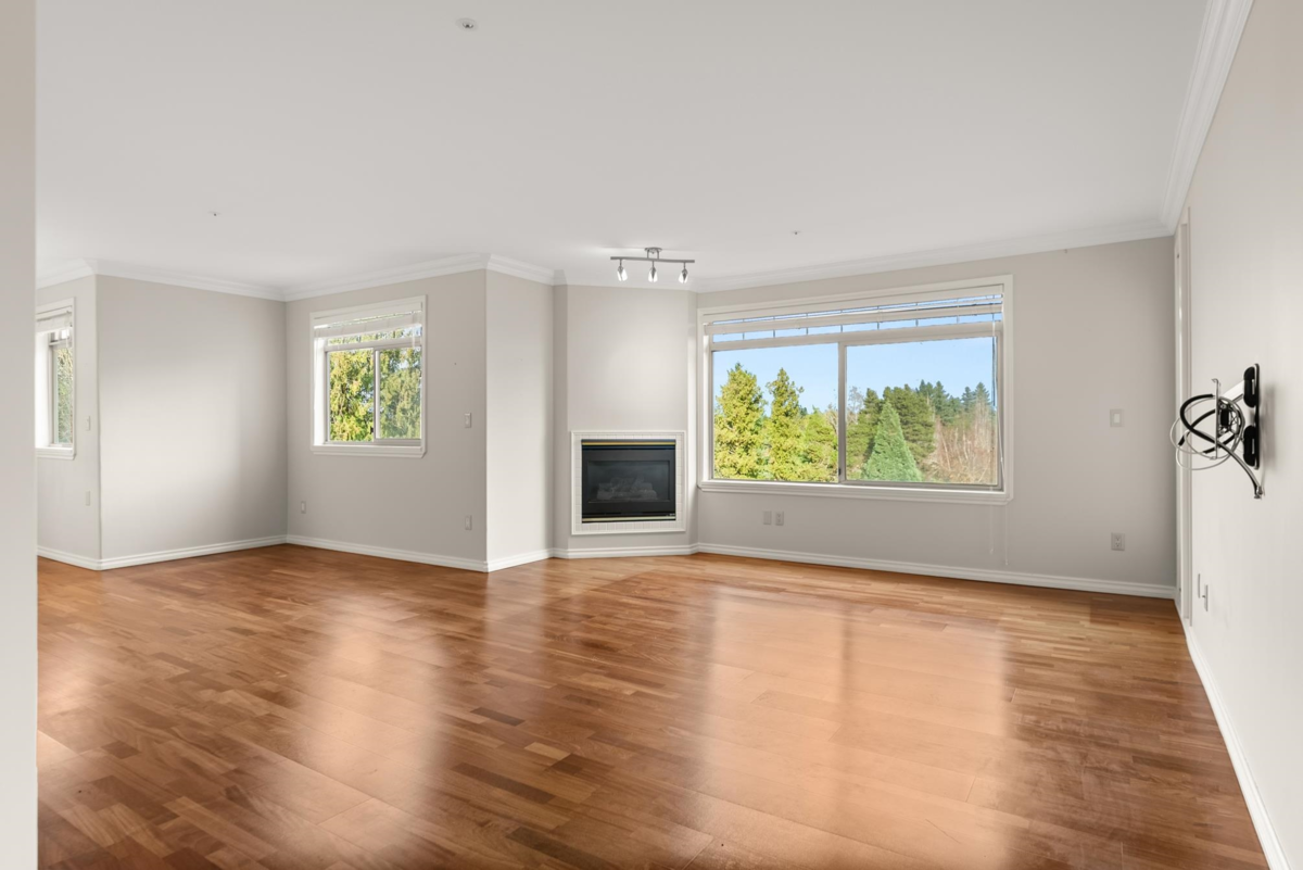 Family Room Photo of B206 1248 Hunter Road, Delta, BC