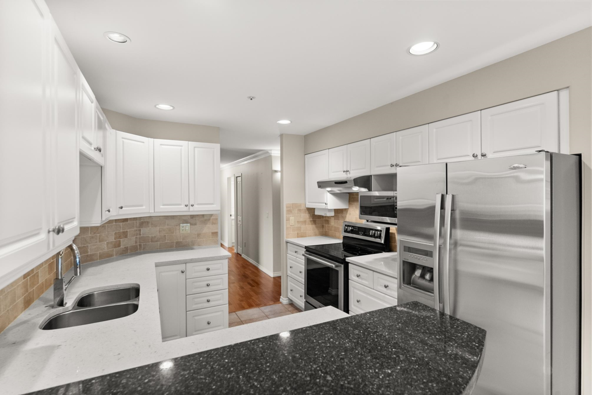 Primary Bathroom Photo of B206 1248 Hunter Road, Delta, BC