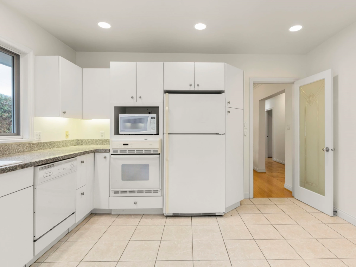 Bedroom 2 Photo of 1270 W 46th Avenue, Vancouver, BC