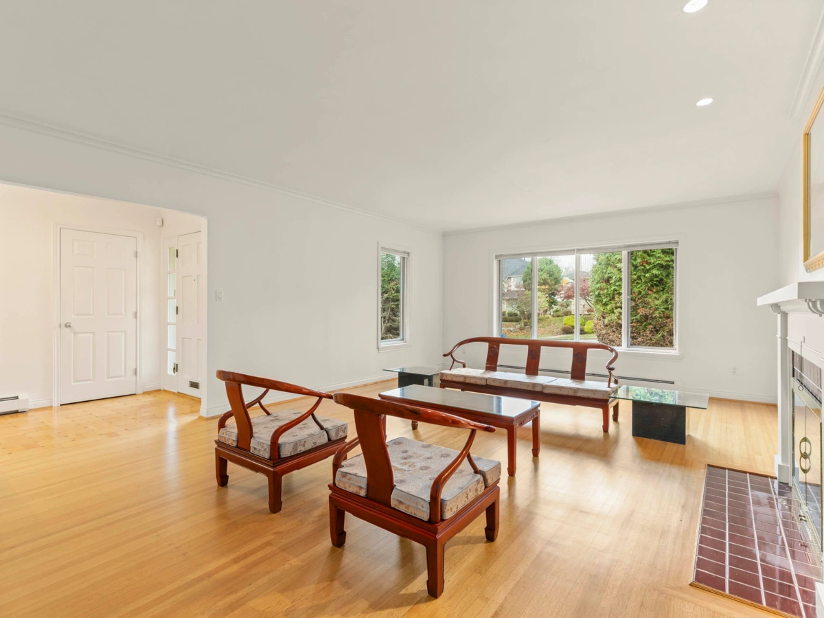 Dining Area Photo of 1270 W 46th Avenue, Vancouver, BC