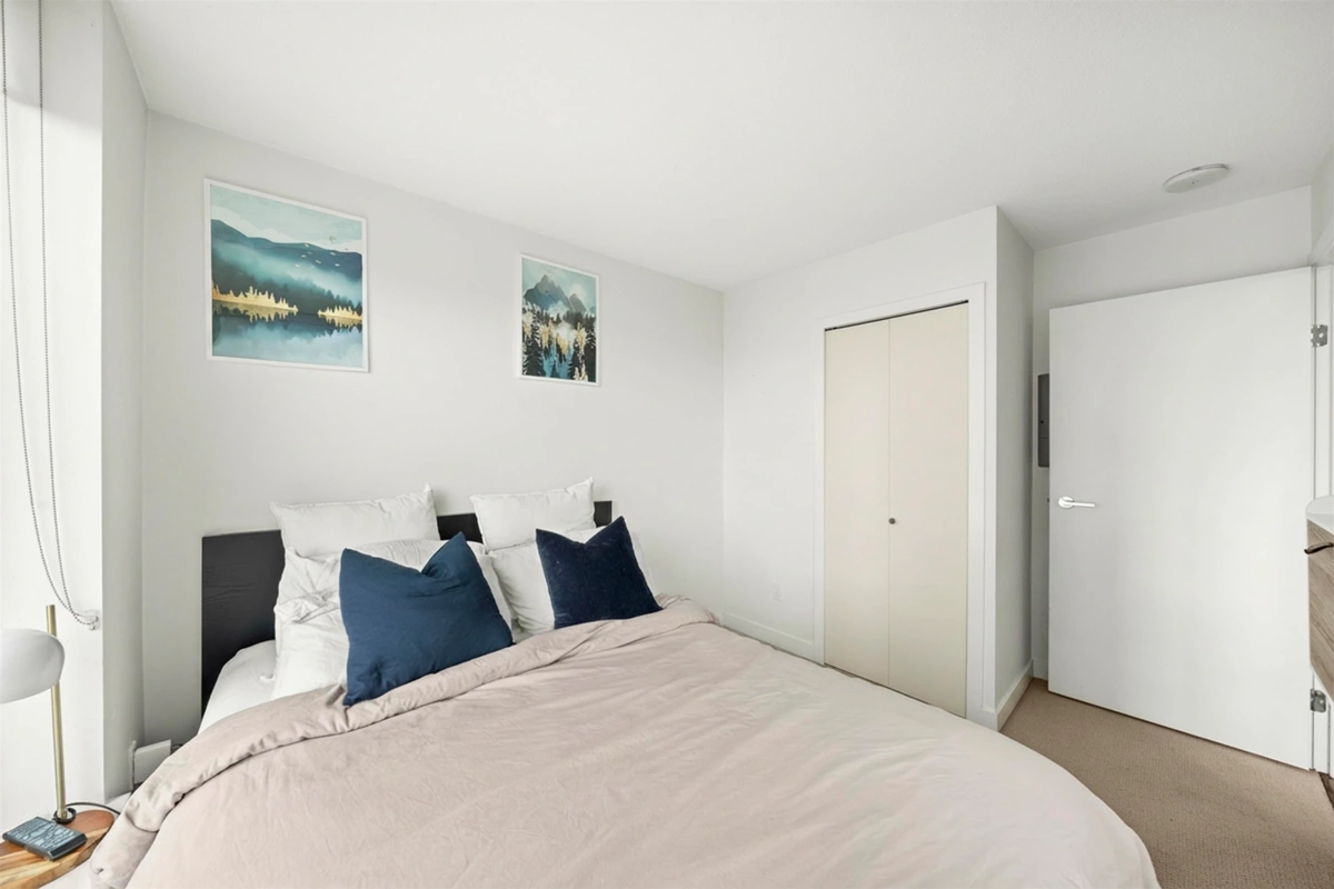 Bedroom 4 Photo of 1901 13696 100 Avenue, Surrey, BC