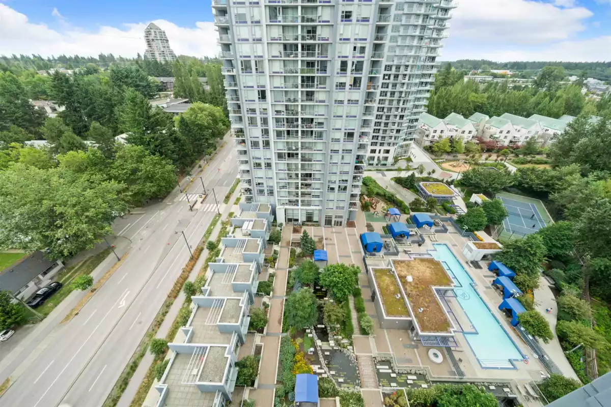 Office / Den Photo of 1901 13696 100 Avenue, Surrey, BC