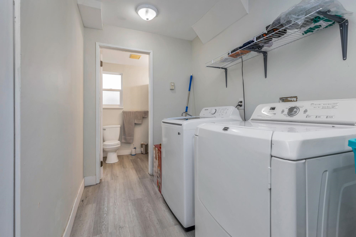 Dining Area Photo of 3088 W Osprey Drive, Abbotsford, BC