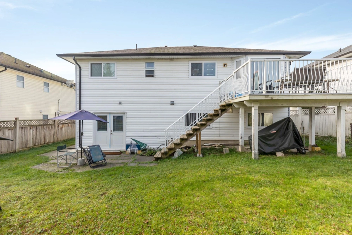Outdoor Kitchen Photo of 3088 W Osprey Drive, Abbotsford, BC
