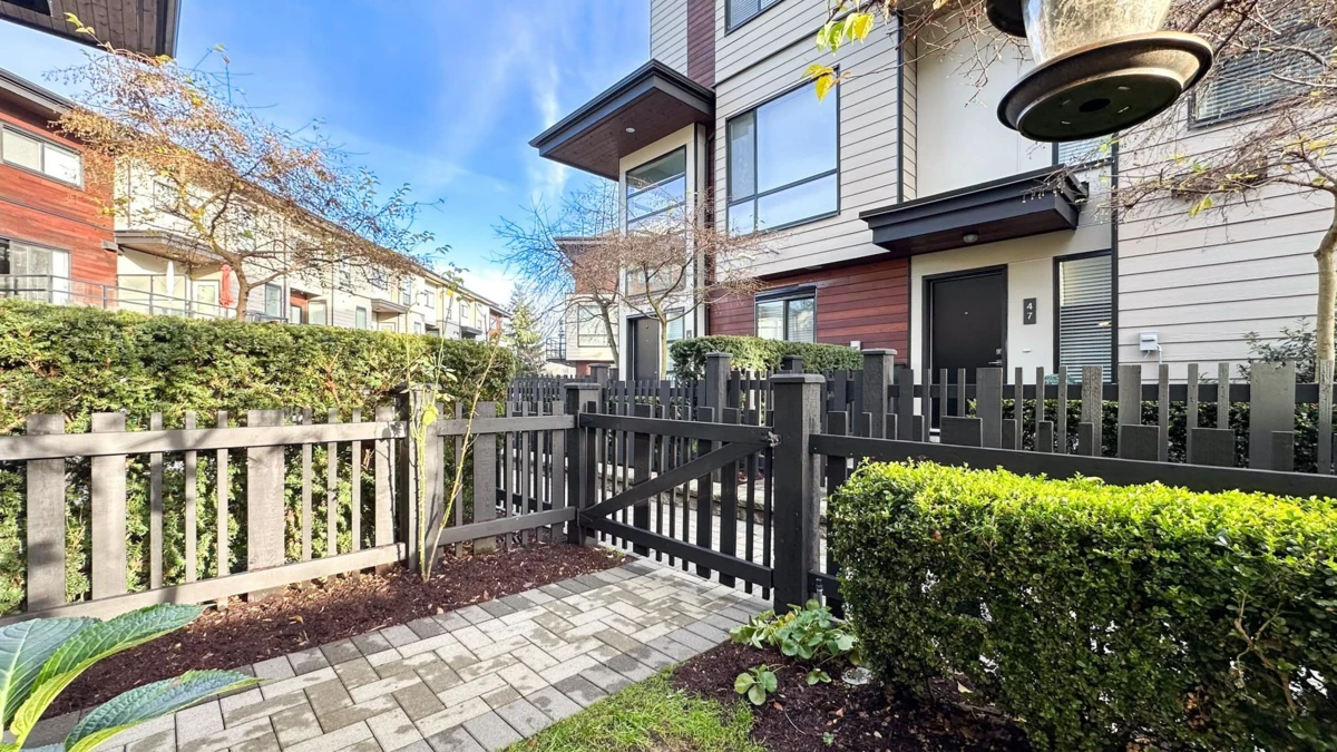 Exterior Rear Photo of 50 15688 28 Avenue, Surrey, BC