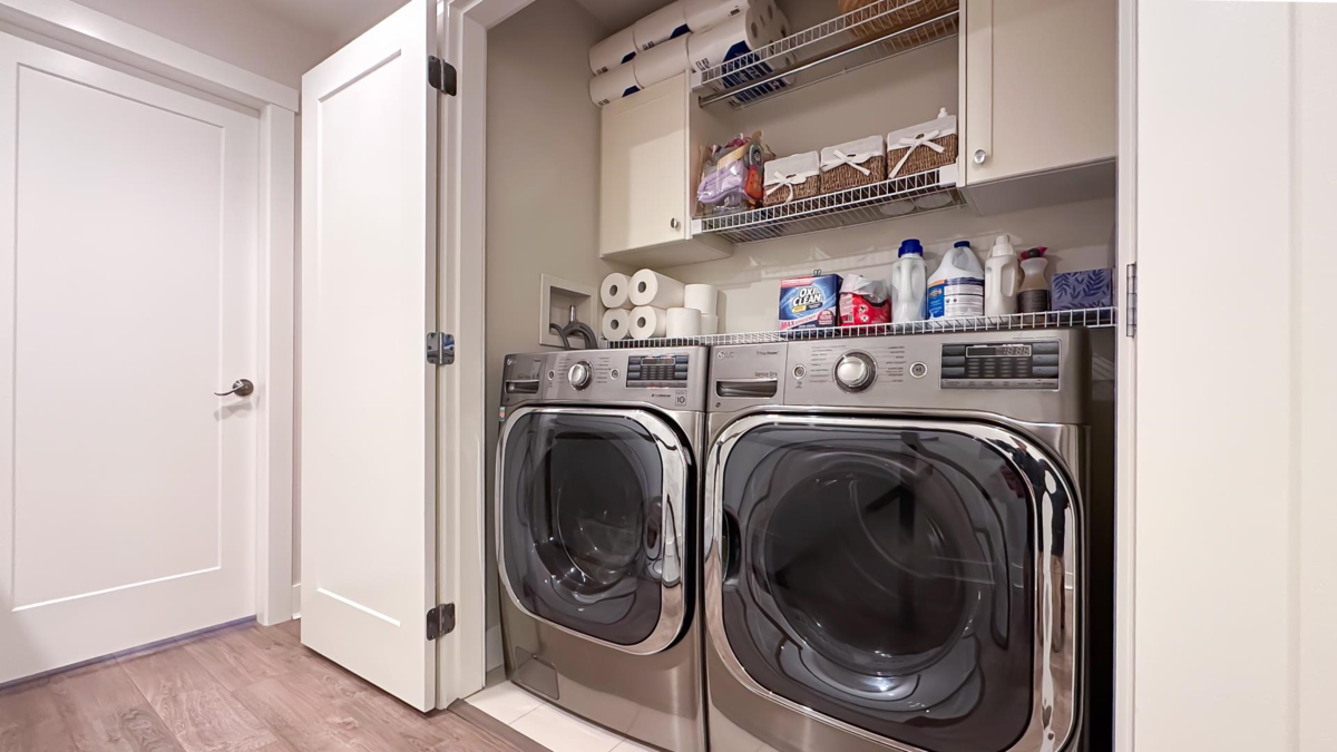 Hallway Photo of 50 15688 28 Avenue, Surrey, BC