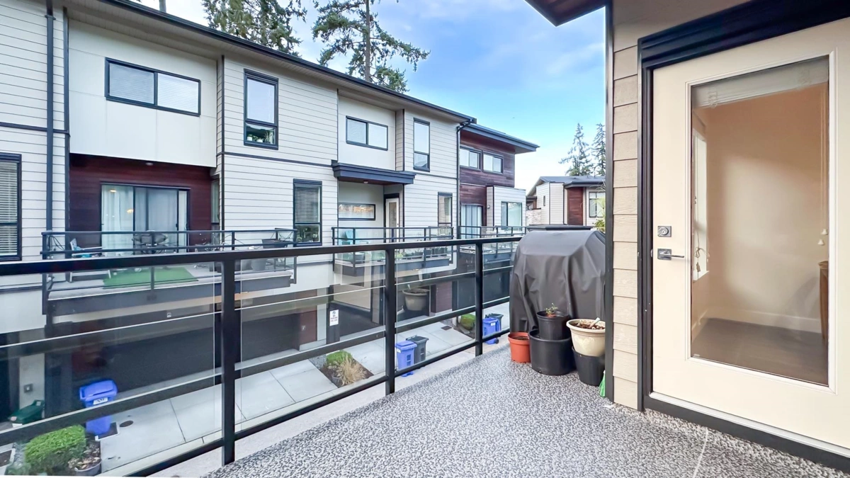 Outdoor Patio Photo of 50 15688 28 Avenue, Surrey, BC