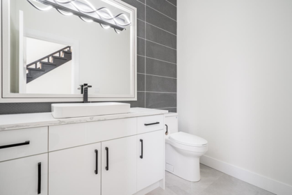 Guest Bathroom Photo of 36728 Dianne Brook Avenue, Abbotsford, BC