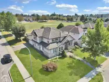 9086 137a Street, Surrey, BC, Surrey — Single Family Residence for sale