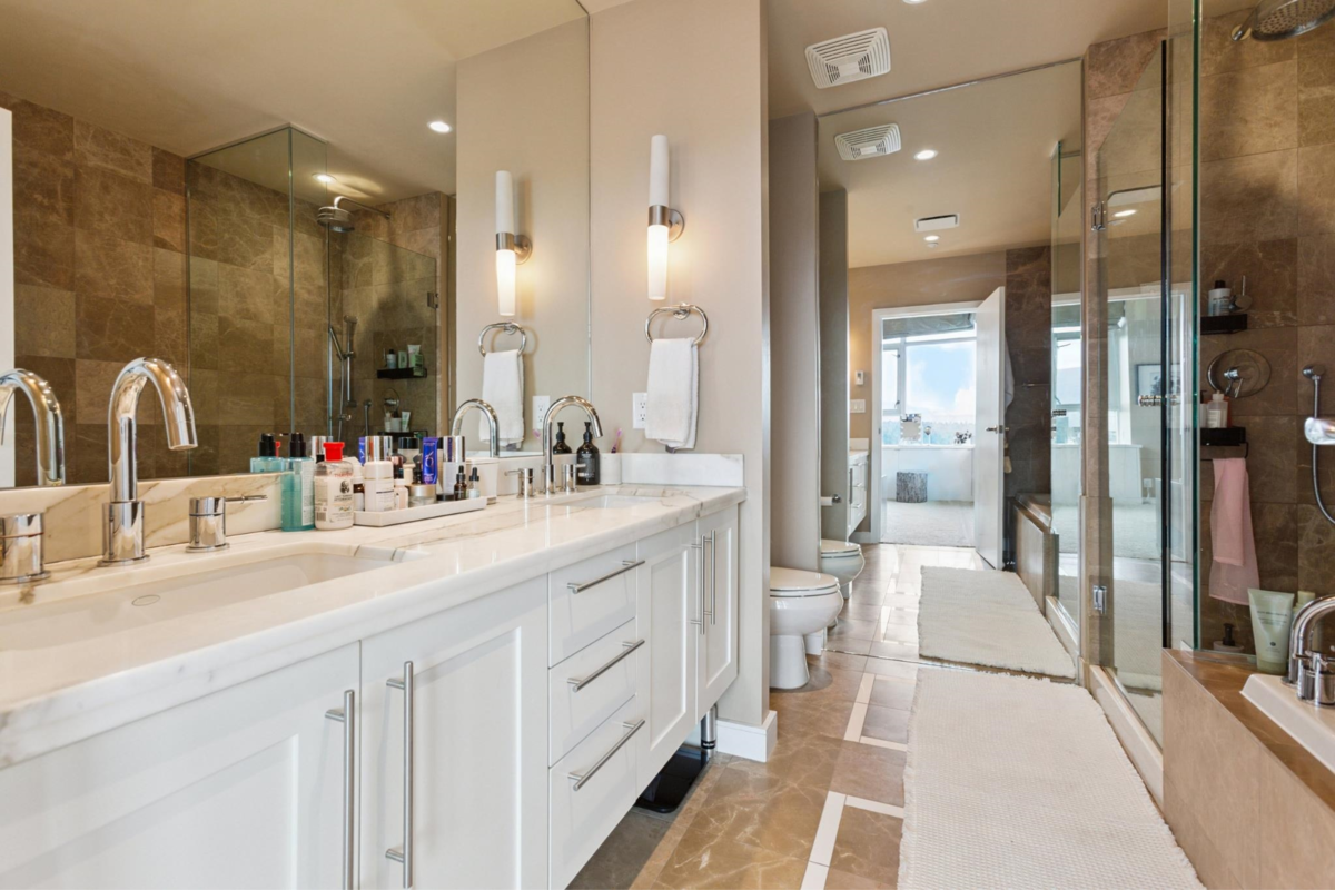 Office / Den Photo of PH2501 1616 Bayshore Drive, Vancouver, BC