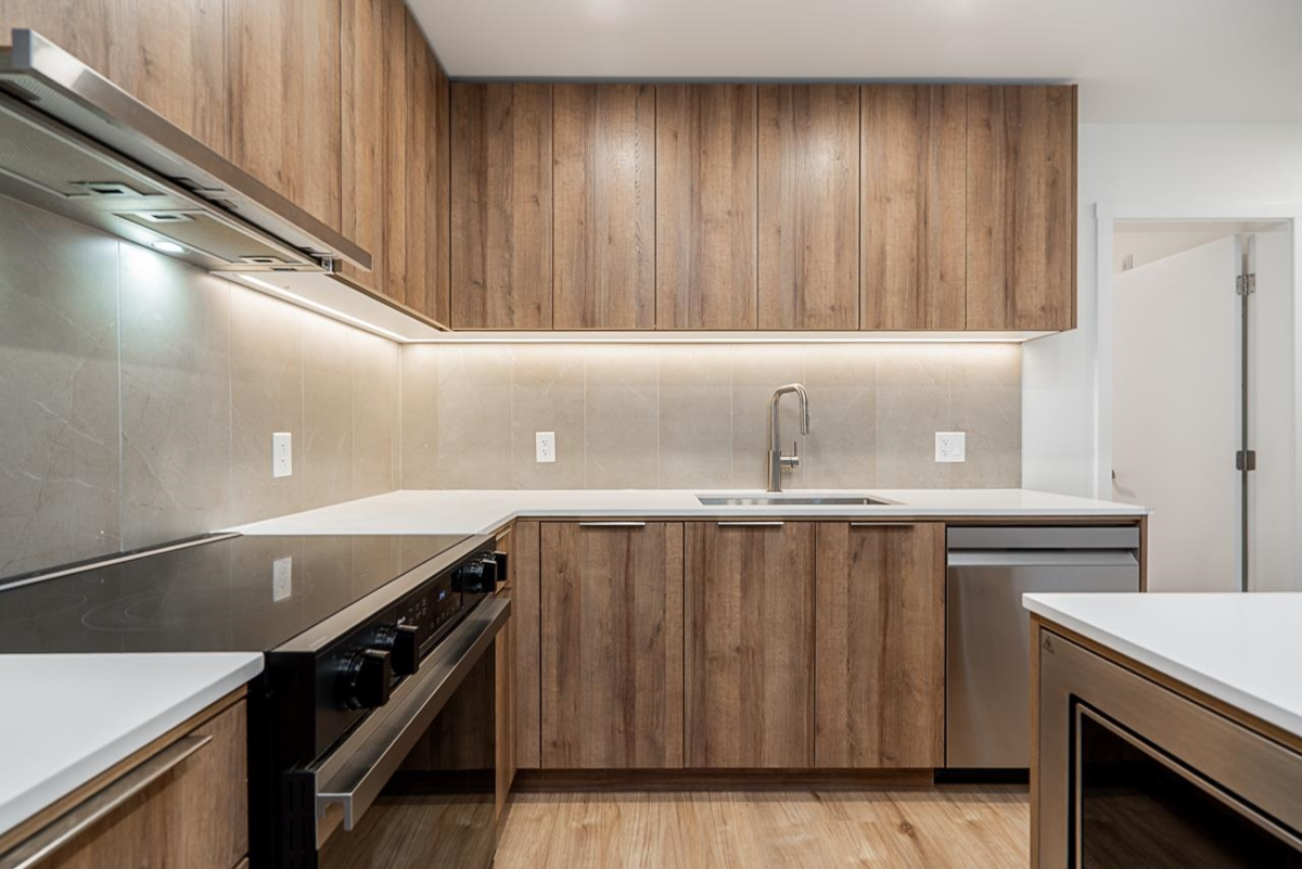 Family Room Photo of 422 3596 Malsum Drive, North Vancouver, BC